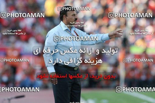 710350, Tehran, [*parameter:4*], Iran Pro League، Persian Gulf Cup، 2010-11 season، First Leg، Week 11، Esteghlal ۱ v ۰ Persepolis on 2010/10/15 at Azadi Stadium