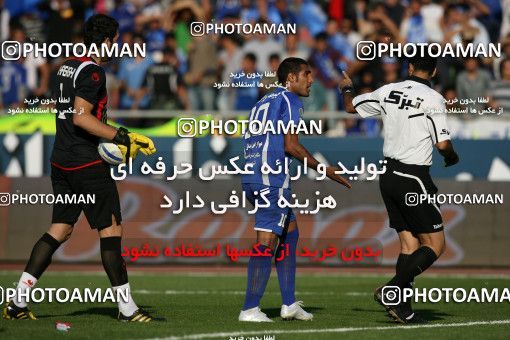 710336, Tehran, [*parameter:4*], لیگ برتر فوتبال ایران، Persian Gulf Cup، Week 11، First Leg، Esteghlal 1 v 0 Persepolis on 2010/10/15 at Azadi Stadium