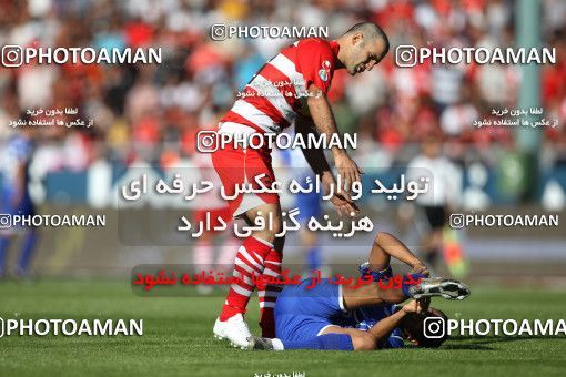 710588, Tehran, [*parameter:4*], لیگ برتر فوتبال ایران، Persian Gulf Cup، Week 11، First Leg، Esteghlal 1 v 0 Persepolis on 2010/10/15 at Azadi Stadium
