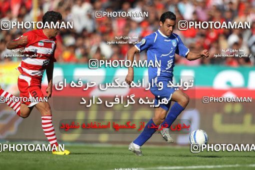 710766, Tehran, [*parameter:4*], لیگ برتر فوتبال ایران، Persian Gulf Cup، Week 11، First Leg، Esteghlal 1 v 0 Persepolis on 2010/10/15 at Azadi Stadium