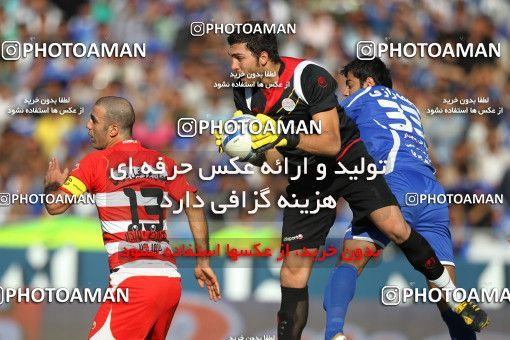 710752, Tehran, [*parameter:4*], لیگ برتر فوتبال ایران، Persian Gulf Cup، Week 11، First Leg، Esteghlal 1 v 0 Persepolis on 2010/10/15 at Azadi Stadium