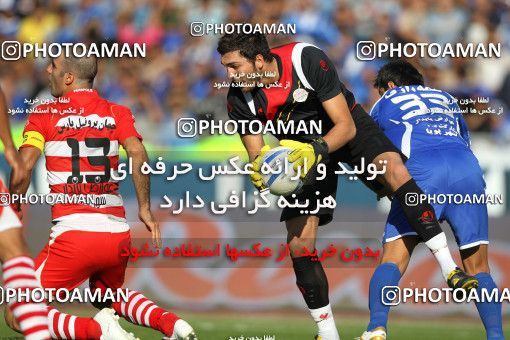 710729, Tehran, [*parameter:4*], لیگ برتر فوتبال ایران، Persian Gulf Cup، Week 11، First Leg، Esteghlal 1 v 0 Persepolis on 2010/10/15 at Azadi Stadium