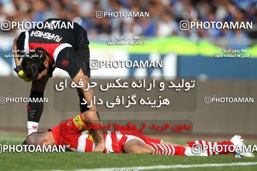 710627, Tehran, [*parameter:4*], لیگ برتر فوتبال ایران، Persian Gulf Cup، Week 11، First Leg، Esteghlal 1 v 0 Persepolis on 2010/10/15 at Azadi Stadium
