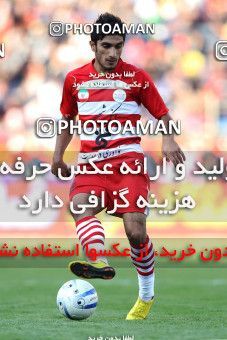 710709, Tehran, [*parameter:4*], لیگ برتر فوتبال ایران، Persian Gulf Cup، Week 11، First Leg، Esteghlal 1 v 0 Persepolis on 2010/10/15 at Azadi Stadium