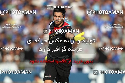 710638, Tehran, [*parameter:4*], لیگ برتر فوتبال ایران، Persian Gulf Cup، Week 11، First Leg، Esteghlal 1 v 0 Persepolis on 2010/10/15 at Azadi Stadium