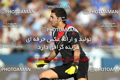 710753, Tehran, [*parameter:4*], لیگ برتر فوتبال ایران، Persian Gulf Cup، Week 11، First Leg، Esteghlal 1 v 0 Persepolis on 2010/10/15 at Azadi Stadium