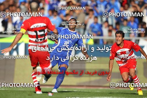 710518, Tehran, [*parameter:4*], لیگ برتر فوتبال ایران، Persian Gulf Cup، Week 11، First Leg، Esteghlal 1 v 0 Persepolis on 2010/10/15 at Azadi Stadium