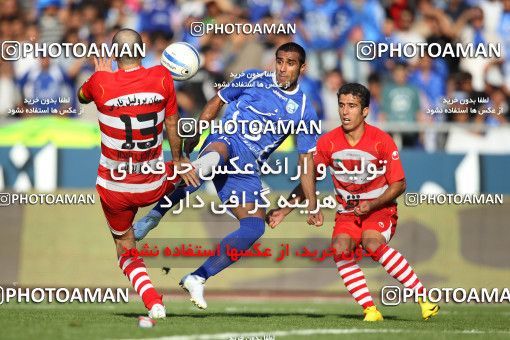 710615, Tehran, [*parameter:4*], لیگ برتر فوتبال ایران، Persian Gulf Cup، Week 11، First Leg، Esteghlal 1 v 0 Persepolis on 2010/10/15 at Azadi Stadium