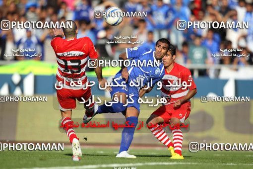 710762, Tehran, [*parameter:4*], لیگ برتر فوتبال ایران، Persian Gulf Cup، Week 11، First Leg، Esteghlal 1 v 0 Persepolis on 2010/10/15 at Azadi Stadium