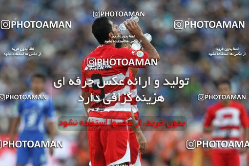 710534, Tehran, [*parameter:4*], لیگ برتر فوتبال ایران، Persian Gulf Cup، Week 11، First Leg، Esteghlal 1 v 0 Persepolis on 2010/10/15 at Azadi Stadium