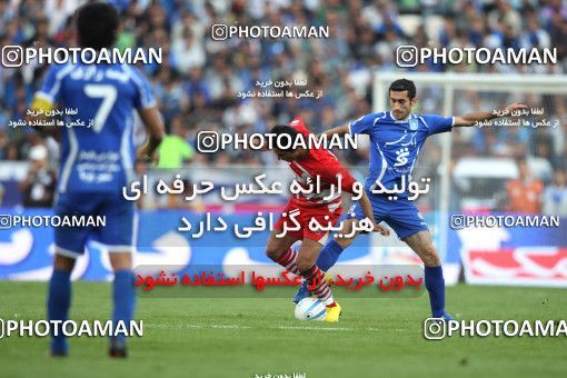 710577, Tehran, [*parameter:4*], لیگ برتر فوتبال ایران، Persian Gulf Cup، Week 11، First Leg، Esteghlal 1 v 0 Persepolis on 2010/10/15 at Azadi Stadium