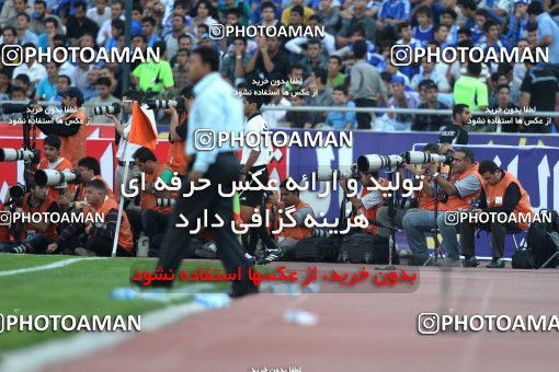 710720, Tehran, [*parameter:4*], لیگ برتر فوتبال ایران، Persian Gulf Cup، Week 11، First Leg، Esteghlal 1 v 0 Persepolis on 2010/10/15 at Azadi Stadium