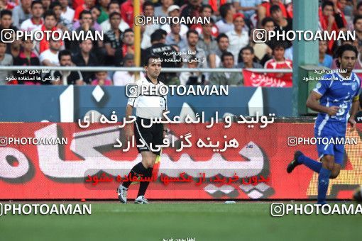 710748, Tehran, [*parameter:4*], لیگ برتر فوتبال ایران، Persian Gulf Cup، Week 11، First Leg، Esteghlal 1 v 0 Persepolis on 2010/10/15 at Azadi Stadium