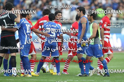 710696, Tehran, [*parameter:4*], لیگ برتر فوتبال ایران، Persian Gulf Cup، Week 11، First Leg، Esteghlal 1 v 0 Persepolis on 2010/10/15 at Azadi Stadium