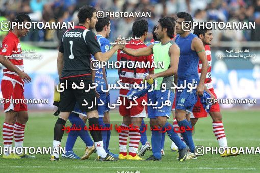 710522, Tehran, [*parameter:4*], لیگ برتر فوتبال ایران، Persian Gulf Cup، Week 11، First Leg، Esteghlal 1 v 0 Persepolis on 2010/10/15 at Azadi Stadium
