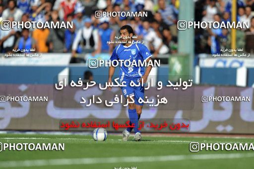 710904, Tehran, [*parameter:4*], لیگ برتر فوتبال ایران، Persian Gulf Cup، Week 11، First Leg، Esteghlal 1 v 0 Persepolis on 2010/10/15 at Azadi Stadium
