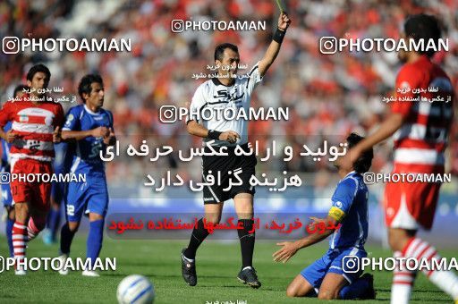 710826, Tehran, [*parameter:4*], لیگ برتر فوتبال ایران، Persian Gulf Cup، Week 11، First Leg، Esteghlal 1 v 0 Persepolis on 2010/10/15 at Azadi Stadium
