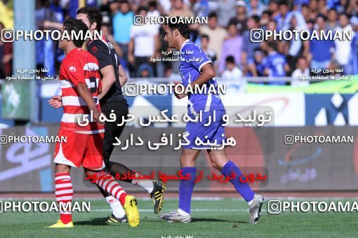 758658, Tehran, [*parameter:4*], لیگ برتر فوتبال ایران، Persian Gulf Cup، Week 11، First Leg، Esteghlal 1 v 0 Persepolis on 2010/10/15 at Azadi Stadium