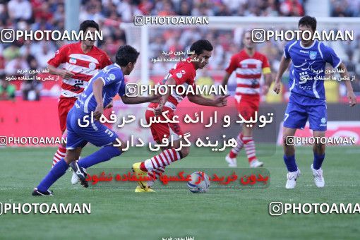 758806, Tehran, [*parameter:4*], لیگ برتر فوتبال ایران، Persian Gulf Cup، Week 11، First Leg، Esteghlal 1 v 0 Persepolis on 2010/10/15 at Azadi Stadium
