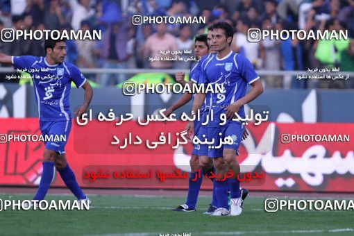 758671, Tehran, [*parameter:4*], لیگ برتر فوتبال ایران، Persian Gulf Cup، Week 11، First Leg، Esteghlal 1 v 0 Persepolis on 2010/10/15 at Azadi Stadium