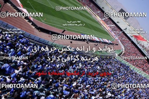 758730, Tehran, [*parameter:4*], لیگ برتر فوتبال ایران، Persian Gulf Cup، Week 11، First Leg، Esteghlal 1 v 0 Persepolis on 2010/10/15 at Azadi Stadium