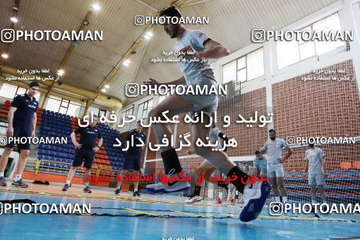 711334, جلسه تمرینی تیم ملی والیبال ایران، 1396/02/19، ، بودوا، سالن ورزشی مدیسین