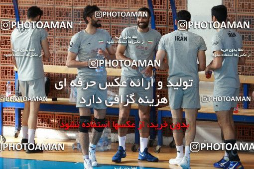 711333, جلسه تمرینی تیم ملی والیبال ایران، 1396/02/19، ، بودوا، سالن ورزشی مدیسین