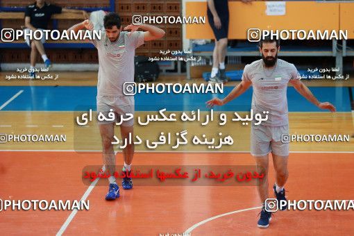 712843, جلسه تمرینی تیم ملی والیبال ایران، 1396/02/22، ، ماریبور، سالن هاباکوک