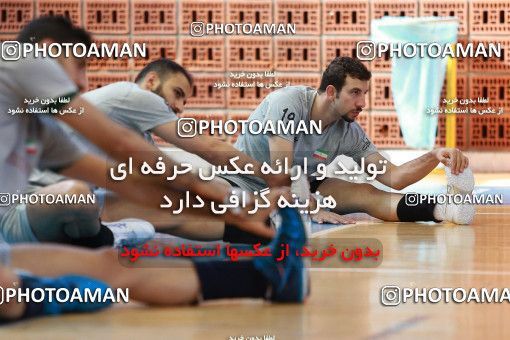 712759, جلسه تمرینی تیم ملی والیبال ایران، 1396/02/22، ، ماریبور، سالن هاباکوک