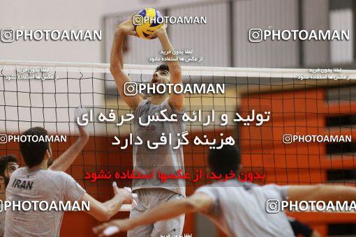 712140, جلسه تمرینی تیم ملی والیبال ایران، 1396/02/27، ، ماریبور، سالن هاباکوک