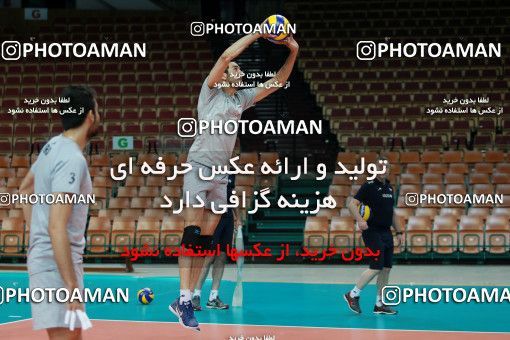 713333, جلسه تمرینی تیم ملی والیبال ایران، 1396/02/29، ، کاتوویچ، سالن اسپودک