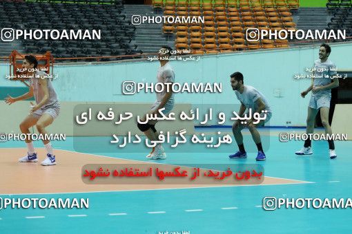 734849, لیگ جهانی والیبال، فصل 2017، 1396/03/08، ، تهران، سالن دوازده هزار نفری ورزشگاه آزادی، جلسه تمرینی [*parameter:35*] ایران