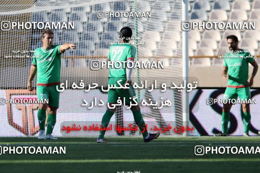 716785, Tehran, , International friendly match، Iran&#039;s Stars 1 - 4  on 2016/08/25 at Azadi Stadium