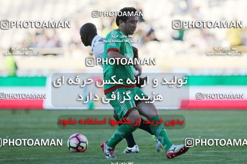 716830, Tehran, , International friendly match، Iran&#039;s Stars 1 - 4  on 2016/08/25 at Azadi Stadium