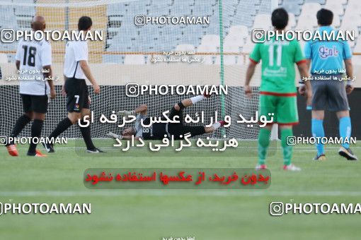 716804, Tehran, , International friendly match، Iran&#039;s Stars 1 - 4  on 2016/08/25 at Azadi Stadium