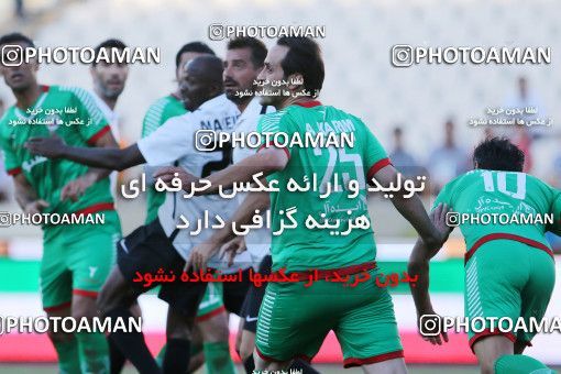 716806, Tehran, , International friendly match، Iran&#039;s Stars 1 - 4  on 2016/08/25 at Azadi Stadium