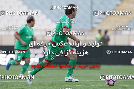 716613, Tehran, , International friendly match، Iran&#039;s Stars 1 - 4  on 2016/08/25 at Azadi Stadium