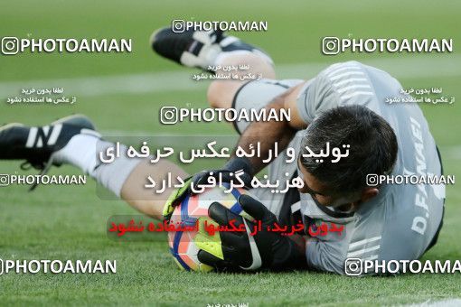 716566, Tehran, , International friendly match، Iran&#039;s Stars 1 - 4  on 2016/08/25 at Azadi Stadium