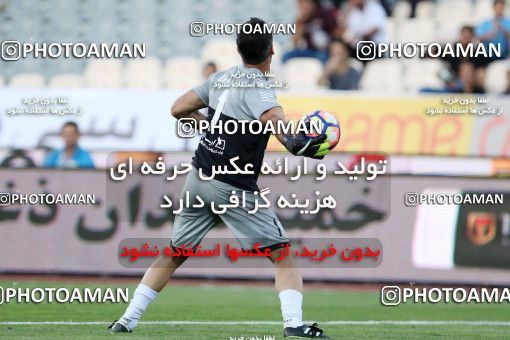 716562, Tehran, , International friendly match، Iran&#039;s Stars 1 - 4  on 2016/08/25 at Azadi Stadium