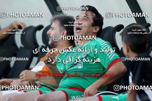 716552, Tehran, , International friendly match، Iran&#039;s Stars 1 - 4  on 2016/08/25 at Azadi Stadium