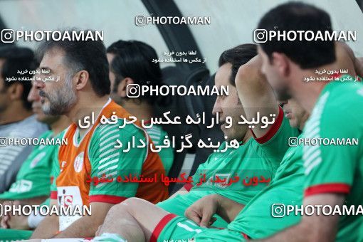 716788, Tehran, , International friendly match، Iran&#039;s Stars 1 - 4  on 2016/08/25 at Azadi Stadium