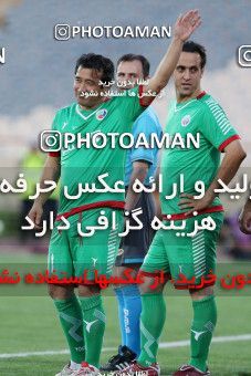 716756, Tehran, , International friendly match، Iran&#039;s Stars 1 - 4  on 2016/08/25 at Azadi Stadium
