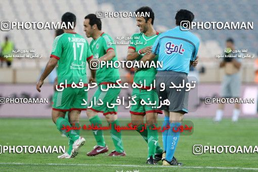 716651, Tehran, , International friendly match، Iran&#039;s Stars 1 - 4  on 2016/08/25 at Azadi Stadium