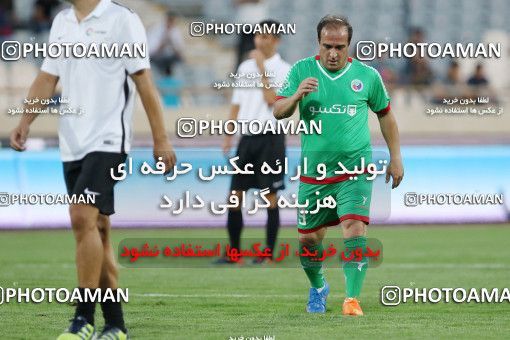 716557, Tehran, , International friendly match، Iran&#039;s Stars 1 - 4  on 2016/08/25 at Azadi Stadium