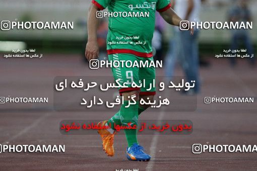 716802, Tehran, , International friendly match، Iran&#039;s Stars 1 - 4  on 2016/08/25 at Azadi Stadium