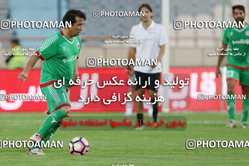 716654, Tehran, , International friendly match، Iran&#039;s Stars 1 - 4  on 2016/08/25 at Azadi Stadium