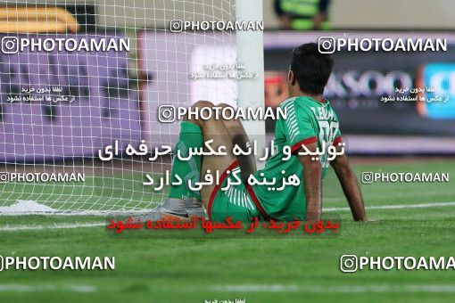 716581, Tehran, , International friendly match، Iran&#039;s Stars 1 - 4  on 2016/08/25 at Azadi Stadium
