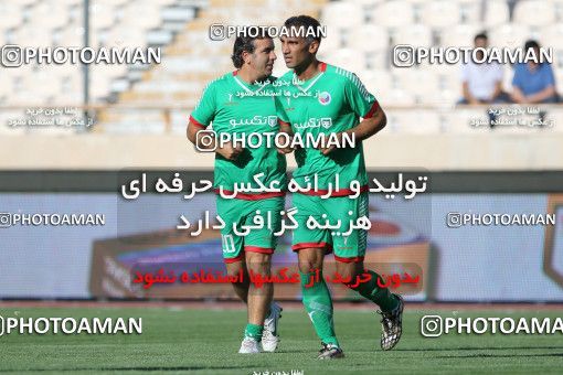 716645, Tehran, , International friendly match، Iran&#039;s Stars 1 - 4  on 2016/08/25 at Azadi Stadium