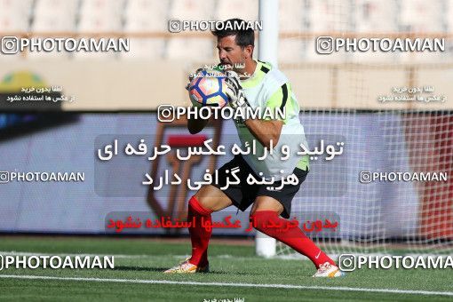 716860, Tehran, , International friendly match، Iran&#039;s Stars 1 - 4  on 2016/08/25 at Azadi Stadium