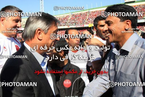 720852, Tehran, Iran, لیگ برتر فوتبال ایران، Persian Gulf Cup، Week 9، First Leg، Persepolis 1 v 1 Esteghlal on 2009/10/02 at Azadi Stadium